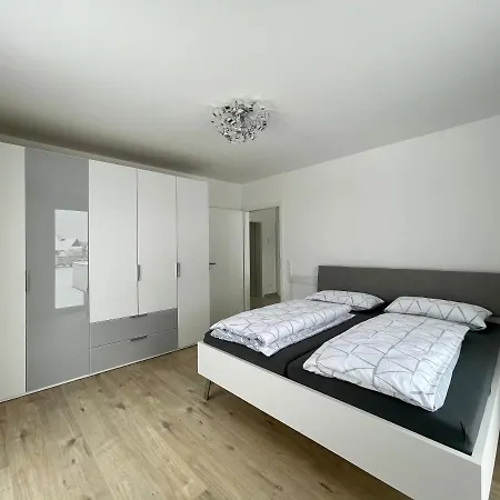 Haus Steingrubenweg Apartment Mutlangen